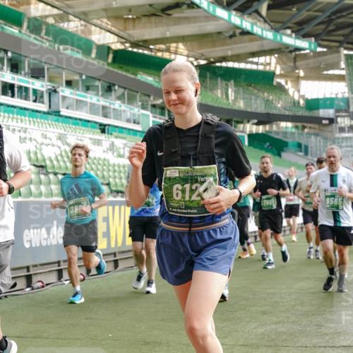 13.09.2026 - 21. swb-Marathon Bremen Michael Burmester http://msf.ph/oto/10432083 13.09.2026 13:29:26 Laufen im Stadion 111, 171, 220, 405, 422, 476, 478, 685, 729, 754, 767, 829, 986, 1079, 1217, 1220, 1242, 1270, 1298, 1325, 1384, 1615, 1633, 1634, 1741, 1777, 1810, 1811, 1886, 1983, 2238, 2263, 2326, 2365, 2436, 2449, 2472, 2546, 2574, 2593, 2615, 2738, 2740, 2743, 2830, 2862, 2868, 2924, 2991, 3020, 3053, 3061, 3129, 3154, 3238, 3274, 3286, 3321, 3361, 3563, 3589, 3594, 3595, 3605, 3678, 3694, 3755, 3758, 3798, 3826, 3853, 3898, 3929, 3953, 3965, 3971, 3987, 4011, 4056, 4108, 4238 meine-sportfotos.de