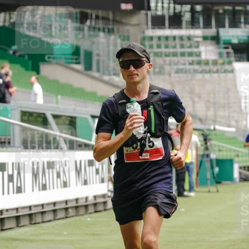 13.09.2026 - 21. swb-Marathon Bremen Michael Burmester http://msf.ph/oto/10432088 13.09.2026 12:28:38 Laufen im Stadion 103, 358, 420, 547, 553, 574, 649, 719, 858, 934, 959, 1161, 1253, 1256, 1352, 1391, 1428, 1525, 1724, 1783, 1917, 2032, 3662, 4264, 149, 447, 814, 968, 1187, 1313, 1544, 2044, 2143 meine-sportfotos.de