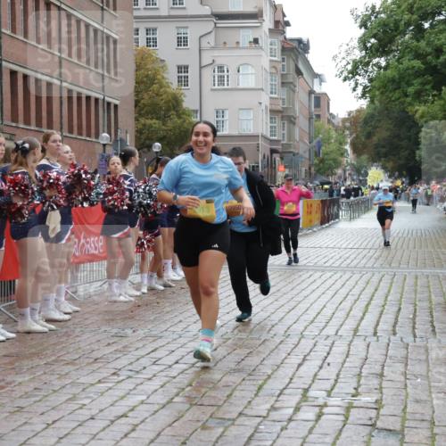 13.09.2026 - Kiel Lauf Yannick Fuchs http://msf.ph/oto/10432329 13.09.2026 11:21:13 Ziel 1609, 5847, 1677, 2913, 3935, 10950, 2913, 4598 meine-sportfotos.de