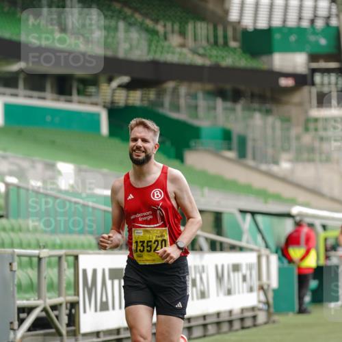 13.09.2026 - 21. swb-Marathon Bremen Michael Burmester http://msf.ph/oto/10432371 13.09.2026 10:23:42 Laufen im Stadion 10235, 10302, 10341, 10441, 10520, 10575, 10592, 10618, 10782, 10926, 10972, 11042, 11127, 11143, 11198, 11201, 11227, 11338, 11373, 11426, 11454, 11628, 11713, 11721, 11779, 11895, 11903, 12003, 12053, 12144, 12209, 12246, 12339, 12370, 12395, 12404, 12442, 12468, 12469, 12477, 12538, 13507, 13513, 13519, 13520, 13539, 13553, 13556, 13563, 13566, 13580, 13584, 13586, 13616, 13641, 13642, 10366, 10475, 11481, 13530, 13541 meine-sportfotos.de