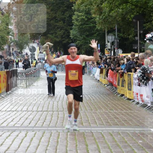 13.09.2026 - Kiel Lauf Yannick Fuchs http://msf.ph/oto/10432505 13.09.2026 11:22:40 Ziel 7737, 1305, 5917 meine-sportfotos.de