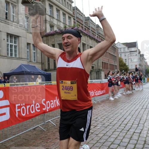 13.09.2026 - Kiel Lauf Yannick Fuchs http://msf.ph/oto/10432563 13.09.2026 11:22:49 Ziel 1305, 5917, 7737 meine-sportfotos.de