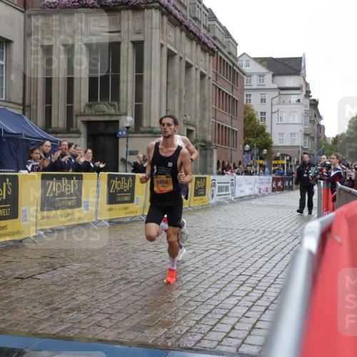 13.09.2026 - Kiel Lauf Yannick Fuchs http://msf.ph/oto/10432663 13.09.2026 11:23:37 Ziel 11523 meine-sportfotos.de