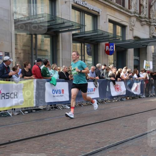 13.09.2026 - 21. swb-Marathon Bremen Strokosch-Dieckow http://msf.ph/oto/10432728 13.09.2026 13:12:16 Ziel 899, 1517, 2362, 2480, 3054, 3988, 4560, 4879, 5416, 6796, 7328, 8029, 8981, 9775, 9803, 13106, 493, 2444, 2447, 2820, 3336, 3362, 3703, 3830, 4283, 4698, 5940, 6107, 6739, 7521, 7621, 13013 meine-sportfotos.de