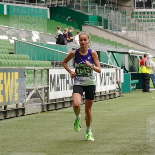 13.09.2026 - 21. swb-Marathon Bremen Michael Burmester http://msf.ph/oto/10432796 13.09.2026 12:30:54 Laufen im Stadion 314, 417, 573, 1168, 1214, 1357, 1453, 1639, 4474, 5212, 6485, 6507, 8285, 103, 206, 238, 322, 358, 420, 553, 574, 841, 1161, 1253, 1256, 1352, 1525, 1724, 1783, 1917, 2032, 3662, 4264 meine-sportfotos.de