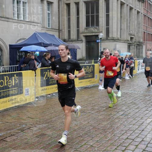 13.09.2026 - Kiel Lauf Yannick Fuchs http://msf.ph/oto/10432860 13.09.2026 11:41:13 Ziel  meine-sportfotos.de