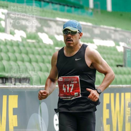 13.09.2026 - 21. swb-Marathon Bremen Michael Burmester http://msf.ph/oto/10432865 13.09.2026 12:31:26 Laufen im Stadion 417, 573, 668, 943, 1020, 1126, 1168, 1214, 1357, 1453, 1507, 1639, 2100, 4474, 5212, 6485, 6507, 8044, 8285, 103, 238, 358, 420, 553, 574, 649, 719, 959, 1161, 1253, 1256, 1352, 1391, 1428, 1525, 1724, 1783, 1917, 2032, 3662, 4264 meine-sportfotos.de
