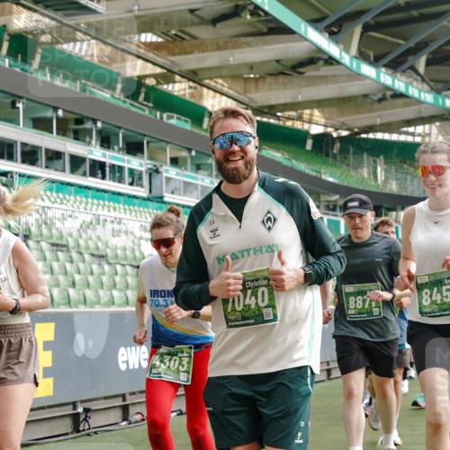 13.09.2026 - 21. swb-Marathon Bremen Michael Burmester http://msf.ph/oto/10432871 13.09.2026 13:29:59 Laufen im Stadion 171, 220, 297, 405, 422, 476, 685, 729, 754, 767, 806, 986, 1079, 1217, 1242, 1270, 1384, 1615, 1633, 1634, 1777, 1810, 1811, 1886, 1983, 2238, 2242, 2249, 2263, 2326, 2365, 2436, 2449, 2546, 2593, 2615, 2637, 2719, 2738, 2740, 2830, 2862, 2868, 2869, 2871, 2918, 2924, 2991, 2994, 3020, 3053, 3129, 3227, 3238, 3274, 3286, 3321, 3361, 3563, 3594, 3595, 3605, 3678, 3755, 3758, 3798, 3876, 3898, 3929, 3953, 3965, 3971, 3987, 4011, 4056 meine-sportfotos.de