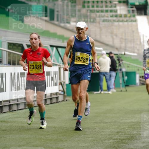 13.09.2026 - 21. swb-Marathon Bremen Michael Burmester http://msf.ph/oto/10432891 13.09.2026 10:24:11 Laufen im Stadion 10235, 10328, 10337, 10341, 10520, 10575, 10592, 10593, 10618, 10632, 10775, 10782, 10972, 11042, 11127, 11143, 11198, 11201, 11227, 11265, 11373, 11375, 11426, 11442, 11527, 11607, 11628, 11630, 11632, 11704, 11713, 11721, 11779, 11826, 11895, 11903, 12053, 12144, 12209, 12246, 12281, 12339, 12395, 12404, 12406, 12426, 12442, 12468, 12469, 12477, 12525, 13513, 13520, 13556, 13563, 13566, 13580, 13585, 13586, 13616, 13642 meine-sportfotos.de