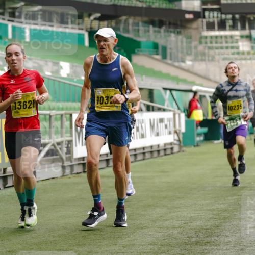 13.09.2026 - 21. swb-Marathon Bremen Michael Burmester http://msf.ph/oto/10432942 13.09.2026 10:24:13 Laufen im Stadion 10235, 10328, 10337, 10341, 10358, 10456, 10520, 10575, 10592, 10593, 10618, 10632, 10775, 10782, 10816, 10972, 11042, 11127, 11143, 11198, 11201, 11227, 11265, 11373, 11375, 11426, 11442, 11527, 11607, 11628, 11630, 11632, 11704, 11713, 11721, 11779, 11826, 11895, 11903, 11948, 12053, 12144, 12209, 12246, 12281, 12339, 12395, 12404, 12406, 12426, 12442, 12468, 12469, 12477, 12525, 13513, 13520, 13556, 13563, 13566, 13580, 13585, 13586, 13616, 13642 meine-sportfotos.de