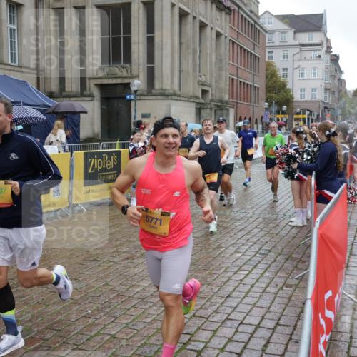 13.09.2026 - Kiel Lauf Yannick Fuchs http://msf.ph/oto/10432952 13.09.2026 11:41:27 Ziel 2430, 3629, 5774, 6895, 7247 meine-sportfotos.de
