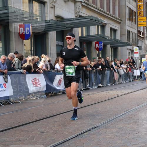 13.09.2026 - 21. swb-Marathon Bremen Strokosch-Dieckow http://msf.ph/oto/10432971 13.09.2026 13:12:29 Ziel 1513, 2350, 2362, 2442, 2801, 2858, 3054, 3988, 4605, 4879, 5379, 5965, 6796, 8029, 8798, 9775, 9803, 13106, 13140, 899, 1517, 2480, 3362, 3830, 4560, 5416, 5940, 6107, 6796, 7328, 7521, 8981, 13013 meine-sportfotos.de