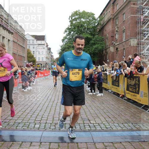 13.09.2026 - Kiel Lauf Yannick Fuchs http://msf.ph/oto/10432985 13.09.2026 09:47:41 Ziel 390, 466, 591, 3373, 4011, 4103, 4400, 4479, 4480, 4952, 5517, 6078, 6696, 7767, 8503, 8833, 9528, 9697, 10789, 12099, 544, 591, 1235, 1324, 2587, 2870, 3192, 3629, 5167, 6072, 6575, 6639, 7461, 8231, 8524, 8540, 8777, 9091, 9634, 9936, 10076, 10224, 10555, 10742, 10744, 11862, 11964, 12635, 122, 218, 1743, 2241, 2755, 3735, 3812, 4225, 4288, 4365, 4460, 4710, 5215, 6809, 6942, 7258, 8096, 9694, 10823, 11396, 11654, 12007, 12167, 12393, 2759, 7461 meine-sportfotos.de