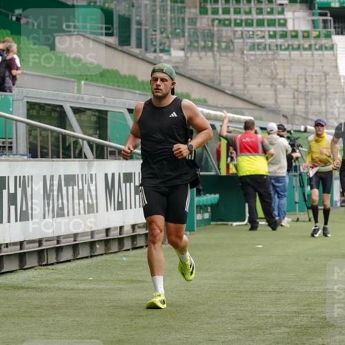 13.09.2026 - 21. swb-Marathon Bremen Michael Burmester http://msf.ph/oto/10433009 13.09.2026 12:31:51 Laufen im Stadion 417, 482, 573, 668, 943, 1020, 1126, 1357, 1507, 1629, 1639, 2100, 4474, 5212, 6485, 6507, 8044, 8285, 358, 420, 553, 574, 649, 719, 858, 934, 959, 1161, 1253, 1256, 1352, 1391, 1428, 1525, 1724, 1783, 1917, 2032, 3662, 4264 meine-sportfotos.de
