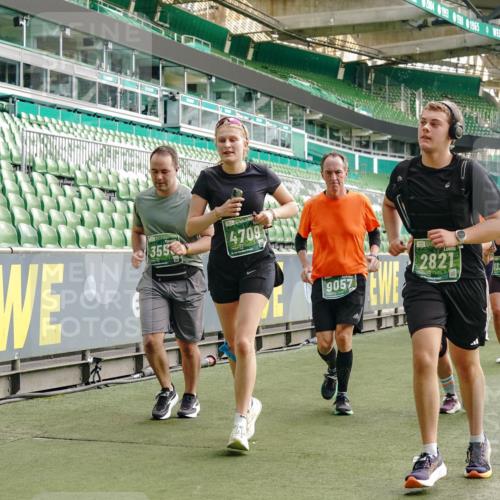 13.09.2026 - 21. swb-Marathon Bremen Michael Burmester http://msf.ph/oto/10433062 13.09.2026 13:30:06 Laufen im Stadion 171, 224, 297, 405, 422, 476, 639, 685, 729, 754, 767, 806, 986, 1114, 1217, 1242, 1270, 1384, 1615, 1633, 1634, 1777, 1810, 1811, 1886, 1983, 2216, 2238, 2242, 2249, 2263, 2326, 2368, 2372, 2436, 2449, 2546, 2615, 2637, 2719, 2738, 2740, 2830, 2862, 2868, 2869, 2871, 2918, 2924, 2991, 2994, 3020, 3053, 3101, 3129, 3227, 3238, 3274, 3286, 3321, 3361, 3563, 3594, 3595, 3605, 3678, 3755, 3758, 3798, 3873, 3876, 3898, 3929, 3953, 3965, 3971, 3987, 4011, 4056 meine-sportfotos.de