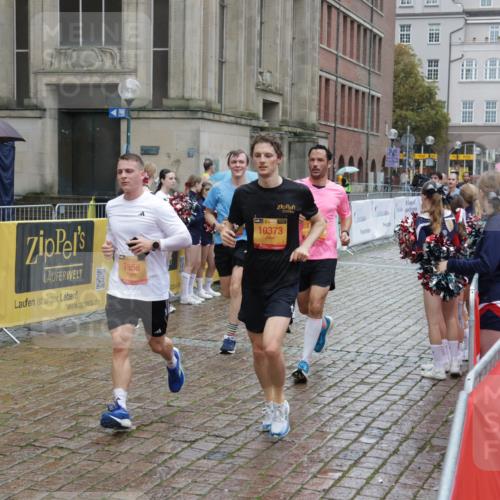 13.09.2026 - Kiel Lauf Yannick Fuchs http://msf.ph/oto/10433162 13.09.2026 11:41:56 Ziel 2430, 3629, 5774, 6895, 7247 meine-sportfotos.de