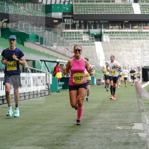 13.09.2026 - 21. swb-Marathon Bremen Michael Burmester http://msf.ph/oto/10433175 13.09.2026 10:24:22 Laufen im Stadion 10235, 10328, 10337, 10341, 10358, 10456, 10520, 10575, 10592, 10593, 10618, 10632, 10775, 10782, 10816, 10972, 11042, 11127, 11143, 11198, 11201, 11227, 11265, 11373, 11375, 11426, 11442, 11468, 11527, 11607, 11615, 11628, 11630, 11632, 11704, 11713, 11721, 11758, 11779, 11826, 11895, 11903, 11948, 12053, 12144, 12209, 12246, 12281, 12339, 12395, 12404, 12406, 12426, 12442, 12468, 12469, 12477, 12525, 13520, 13556, 13563, 13566, 13580, 13585, 13586, 13642 meine-sportfotos.de