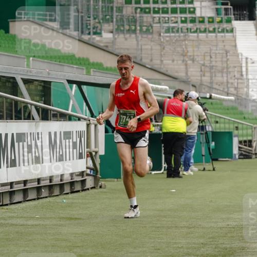 13.09.2026 - 21. swb-Marathon Bremen Michael Burmester http://msf.ph/oto/10433248 13.09.2026 12:32:20 Laufen im Stadion 417, 482, 573, 668, 943, 1020, 1126, 1357, 1507, 1606, 1629, 1639, 2100, 4474, 6507, 8044, 8285, 314, 358, 520, 547, 553, 574, 649, 719, 858, 934, 959, 1161, 1253, 1256, 1391, 1428, 1525, 1724, 1783, 1917, 3662, 4264 meine-sportfotos.de