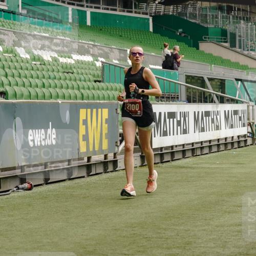 13.09.2026 - 21. swb-Marathon Bremen Michael Burmester http://msf.ph/oto/10433470 13.09.2026 12:33:19 Laufen im Stadion 299, 482, 525, 668, 943, 1020, 1126, 1212, 1507, 1606, 1629, 2072, 2100, 5428, 7741, 314, 520, 547, 719, 858, 934, 959, 1168, 1214, 1453, 5212, 6485 meine-sportfotos.de