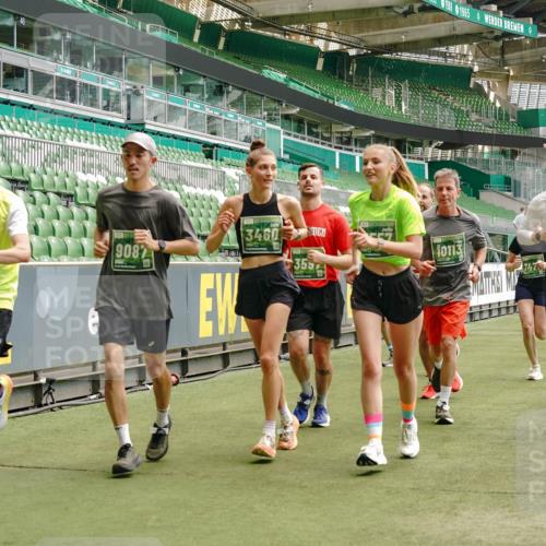 13.09.2026 - 21. swb-Marathon Bremen Michael Burmester http://msf.ph/oto/10433484 13.09.2026 13:04:57 Laufen im Stadion 178, 209, 210, 244, 323, 394, 488, 534, 536, 565, 647, 725, 881, 891, 900, 1073, 1239, 1243, 1307, 1308, 1343, 1373, 1380, 1456, 1479, 1627, 1649, 1653, 1656, 1687, 1771, 1780, 1914, 1932, 1941, 2023, 2089, 2126, 2223, 2241, 2265, 2301, 2369, 2430, 2452, 2602, 2723, 2742, 2764, 2851, 2867, 2872, 2891, 2910, 2919, 2957, 2959, 2977, 2985, 3028, 3030, 3217, 3278, 3320, 3343, 3402, 3419, 3425, 3444, 3454, 3485, 3521, 3579, 3618, 3796, 3909, 242 meine-sportfotos.de
