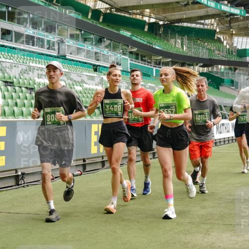 13.09.2026 - 21. swb-Marathon Bremen Michael Burmester http://msf.ph/oto/10433498 13.09.2026 13:04:57 Laufen im Stadion 178, 209, 210, 244, 323, 394, 488, 534, 536, 565, 647, 725, 881, 891, 900, 1073, 1239, 1243, 1307, 1308, 1343, 1373, 1380, 1456, 1479, 1627, 1649, 1653, 1656, 1687, 1771, 1780, 1914, 1932, 1941, 2023, 2089, 2126, 2223, 2241, 2265, 2301, 2369, 2430, 2452, 2602, 2723, 2742, 2764, 2851, 2867, 2872, 2891, 2910, 2919, 2957, 2959, 2977, 2985, 3028, 3030, 3217, 3278, 3320, 3343, 3402, 3419, 3425, 3444, 3454, 3485, 3521, 3579, 3618, 3796, 3909, 242 meine-sportfotos.de