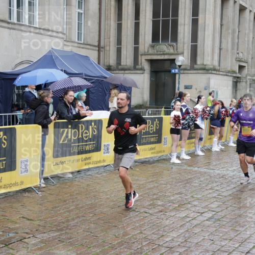 13.09.2026 - Kiel Lauf Yannick Fuchs http://msf.ph/oto/10433658 13.09.2026 11:43:08 Ziel 9569 meine-sportfotos.de