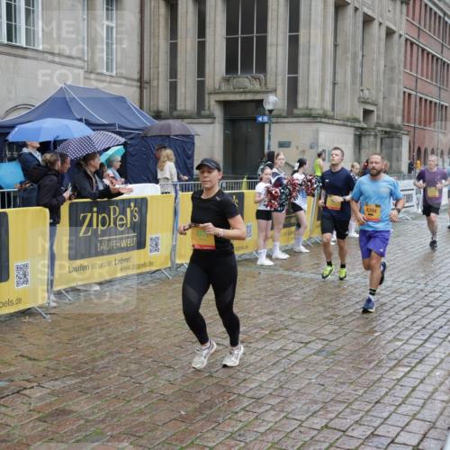 13.09.2026 - Kiel Lauf Yannick Fuchs http://msf.ph/oto/10433691 13.09.2026 11:43:11 Ziel 9569 meine-sportfotos.de