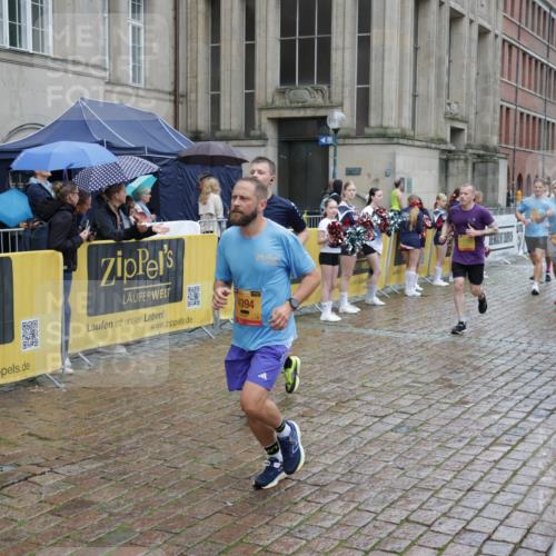 13.09.2026 - Kiel Lauf Yannick Fuchs http://msf.ph/oto/10433704 13.09.2026 11:43:12 Ziel 9569 meine-sportfotos.de
