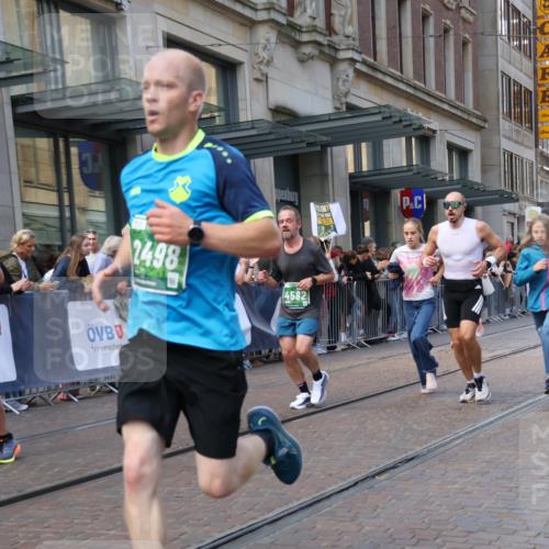13.09.2026 - 21. swb-Marathon Bremen Strokosch-Dieckow http://msf.ph/oto/10433754 13.09.2026 13:12:54 Ziel 280, 313, 621, 868, 987, 1207, 2130, 2498, 2559, 2858, 2962, 3566, 3625, 4582, 5345, 5769, 6038, 6349, 6394, 7874, 8197, 8291, 8419, 8464, 9092, 9217, 1513, 2350, 2362, 2442, 2801, 2858, 3054, 3988, 4605, 4879, 5379, 5965, 6796, 8029, 8798, 9775, 9803, 13106, 13140 meine-sportfotos.de
