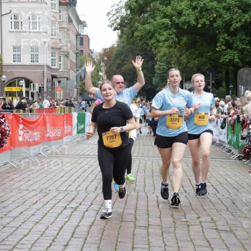 13.09.2026 - Kiel Lauf Yannick Fuchs http://msf.ph/oto/10433813 13.09.2026 09:47:36 Ziel 466, 591, 3192, 3373, 3629, 4011, 4479, 4480, 4952, 5517, 6072, 6639, 6696, 7767, 8503, 8540, 8777, 8833, 9528, 9634, 9936, 10789, 544, 1235, 1324, 2587, 2870, 3192, 5167, 6575, 7461, 8231, 8524, 9091, 9634, 10009, 10076, 10224, 10555, 10742, 10744, 11862, 11964, 12635, 218, 390, 1743, 2241, 2755, 3735, 3812, 4103, 4225, 4365, 4400, 4460, 5215, 6078, 6942, 8096, 9697, 10823, 11396, 11654, 12007, 12099, 12167, 12393, 1402, 2759, 2779 meine-sportfotos.de