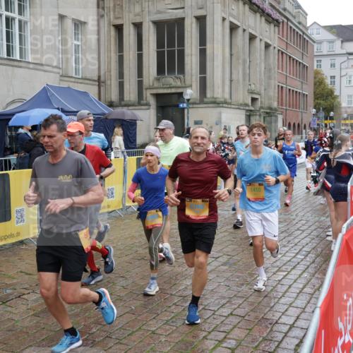 13.09.2026 - Kiel Lauf Yannick Fuchs http://msf.ph/oto/10433870 13.09.2026 11:43:27 Ziel 9569 meine-sportfotos.de