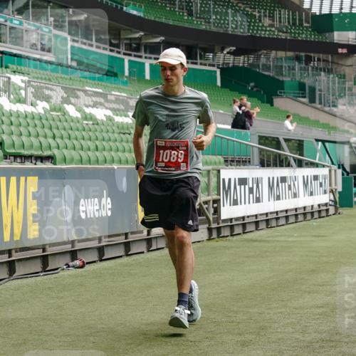 13.09.2026 - 21. swb-Marathon Bremen Michael Burmester http://msf.ph/oto/10433906 13.09.2026 12:34:34 Laufen im Stadion 250, 272, 299, 525, 919, 1089, 1212, 2072, 5428, 7741, 417, 573, 1168, 1214, 1357, 1453, 1507, 1639, 4474, 5212, 6485, 6507, 8044, 8285 meine-sportfotos.de