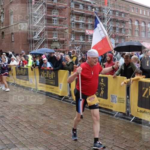 13.09.2026 - Kiel Lauf Yannick Fuchs http://msf.ph/oto/10433962 13.09.2026 11:43:41 Ziel 9569, 9569 meine-sportfotos.de