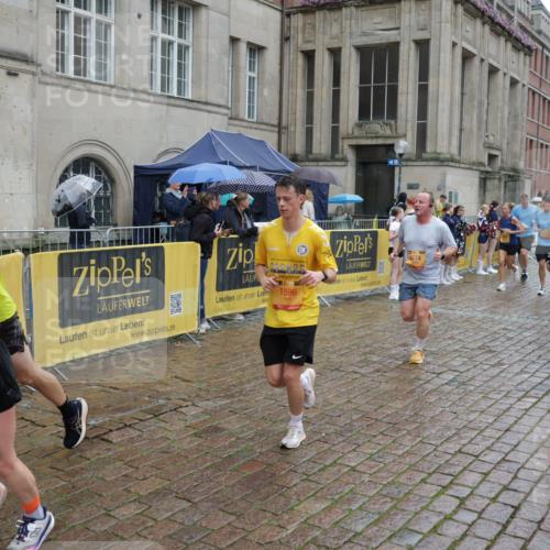 13.09.2026 - Kiel Lauf Yannick Fuchs http://msf.ph/oto/10434096 13.09.2026 11:44:00 Ziel  meine-sportfotos.de