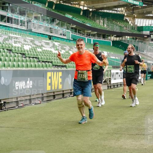 13.09.2026 - 21. swb-Marathon Bremen Michael Burmester http://msf.ph/oto/10434099 13.09.2026 13:05:05 Laufen im Stadion 178, 209, 210, 217, 244, 323, 394, 534, 536, 565, 647, 881, 891, 900, 1073, 1239, 1243, 1307, 1308, 1343, 1373, 1380, 1456, 1479, 1533, 1627, 1649, 1653, 1656, 1687, 1780, 1914, 1932, 1941, 2023, 2089, 2126, 2241, 2244, 2265, 2301, 2310, 2369, 2430, 2452, 2464, 2602, 2723, 2742, 2764, 2851, 2867, 2872, 2891, 2910, 2919, 2957, 2959, 2985, 3028, 3030, 3115, 3217, 3278, 3320, 3343, 3419, 3425, 3444, 3454, 3485, 3521, 3579, 3796, 3909, 242 meine-sportfotos.de