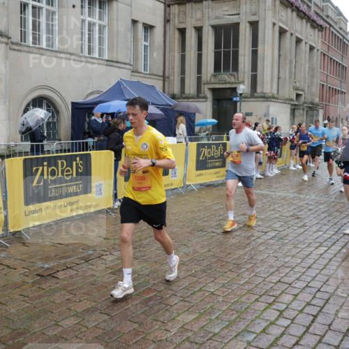 13.09.2026 - Kiel Lauf Yannick Fuchs http://msf.ph/oto/10434102 13.09.2026 11:44:00 Ziel  meine-sportfotos.de