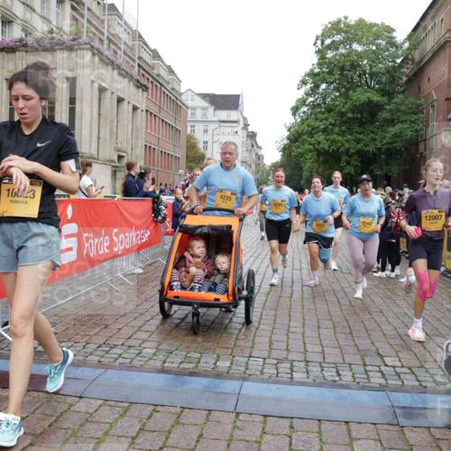 13.09.2026 - Kiel Lauf Yannick Fuchs http://msf.ph/oto/10434148 13.09.2026 09:47:55 Ziel 122, 218, 390, 1743, 2241, 2755, 3735, 3812, 4103, 4225, 4288, 4365, 4460, 4710, 5215, 6078, 6809, 6942, 7258, 8096, 10823, 11396, 11654, 12007, 12099, 12167, 12393, 390, 466, 544, 591, 1324, 2870, 3192, 3373, 3629, 4011, 4400, 4479, 4480, 4952, 5517, 6072, 6575, 6639, 6696, 7767, 8231, 8503, 8540, 8777, 8833, 9528, 9634, 9697, 9936, 10789, 366, 872, 1227, 1713, 2970, 4219, 4467, 6242, 7070, 7247, 7481, 8080, 9694, 9755, 1235, 5167, 8524, 10076, 10555 meine-sportfotos.de