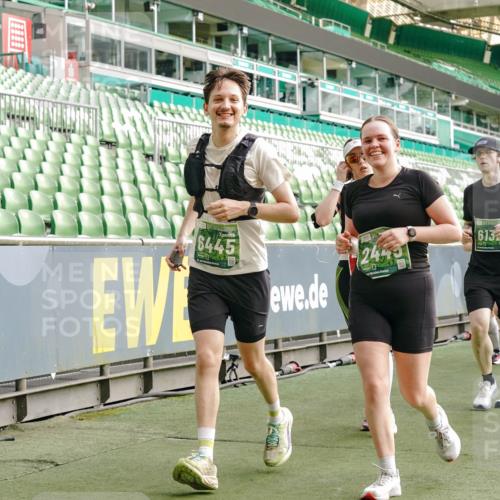 13.09.2026 - 21. swb-Marathon Bremen Michael Burmester http://msf.ph/oto/10434201 13.09.2026 13:33:02 Laufen im Stadion 155, 344, 350, 386, 428, 490, 594, 617, 690, 765, 786, 787, 1001, 1051, 1098, 1133, 1142, 1292, 1310, 1326, 1377, 1427, 1557, 1591, 1592, 1760, 1801, 1869, 1892, 1897, 1923, 2077, 2132, 2226, 2230, 2231, 2253, 2270, 2274, 2320, 2344, 2374, 2399, 2400, 2456, 2479, 2514, 2515, 2523, 2539, 2556, 2616, 2630, 2649, 2718, 2757, 2769, 2787, 2848, 2945, 2982, 3014, 3140, 3223, 3350, 3379, 3443, 3503, 3572, 3577, 3601, 3614, 3644, 3736, 3746, 3797, 3875, 3901, 3911, 3944, 3952, 3960 meine-sportfotos.de