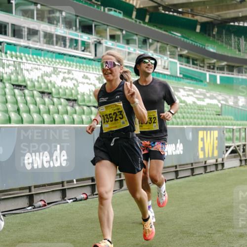 13.09.2026 - 21. swb-Marathon Bremen Michael Burmester http://msf.ph/oto/10434212 13.09.2026 10:24:50 Laufen im Stadion 10143, 10235, 10312, 10328, 10336, 10337, 10341, 10346, 10358, 10456, 10520, 10592, 10593, 10618, 10632, 10775, 10782, 10816, 10861, 10972, 10988, 11020, 11042, 11108, 11143, 11201, 11265, 11312, 11373, 11375, 11426, 11442, 11447, 11468, 11527, 11607, 11615, 11628, 11630, 11632, 11704, 11713, 11758, 11779, 11826, 11895, 11903, 11948, 12144, 12246, 12281, 12404, 12406, 12426, 12442, 12468, 12469, 12477, 12525, 13520, 13566, 13580, 13585, 13586 meine-sportfotos.de