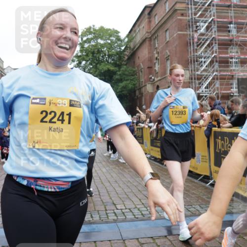 13.09.2026 - Kiel Lauf Yannick Fuchs http://msf.ph/oto/10434218 13.09.2026 09:47:57 Ziel 122, 218, 1713, 1743, 2241, 2755, 3735, 3812, 4225, 4288, 4365, 4460, 4710, 5215, 6809, 6942, 7258, 8096, 9694, 10823, 11396, 11654, 12007, 12167, 12393, 390, 466, 544, 591, 2870, 3192, 3373, 3629, 3735, 4011, 4103, 4400, 4479, 4480, 4952, 5517, 6072, 6078, 6639, 6696, 7767, 8503, 8540, 8777, 8833, 9528, 9634, 9697, 9936, 10789, 12099, 366, 872, 1047, 1227, 1976, 2656, 2671, 2970, 4219, 4467, 6242, 7070, 7247, 7481, 8080, 9755, 10200, 10555 meine-sportfotos.de