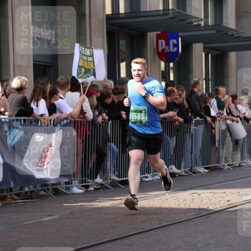 13.09.2026 - 21. swb-Marathon Bremen Strokosch-Dieckow http://msf.ph/oto/10434331 13.09.2026 13:13:13 Ziel 779, 2130, 2360, 2401, 2767, 2882, 3413, 6038, 6394, 6407, 7493, 8477, 8568, 8840, 8963, 9442, 13099, 280, 313, 621, 868, 987, 1207, 2442, 2498, 2559, 2801, 2858, 2962, 3566, 3625, 4582, 5345, 5379, 5769, 5965, 6038, 6349, 7874, 8197, 8291, 8419, 8464, 8798, 9092, 9217, 13140 meine-sportfotos.de