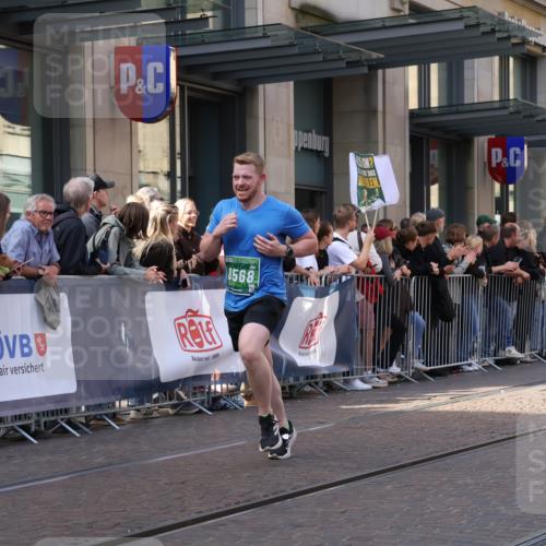 13.09.2026 - 21. swb-Marathon Bremen Strokosch-Dieckow http://msf.ph/oto/10434360 13.09.2026 13:13:14 Ziel 779, 2130, 2360, 2401, 2767, 2882, 3413, 6394, 6407, 7493, 7707, 8477, 8568, 8840, 8963, 9442, 13099, 280, 313, 621, 868, 987, 1207, 2442, 2498, 2559, 2801, 2858, 2962, 3566, 3625, 4582, 5345, 5379, 5769, 5965, 6038, 6349, 6394, 7874, 8197, 8291, 8419, 8464, 8798, 9092, 9217, 13140 meine-sportfotos.de