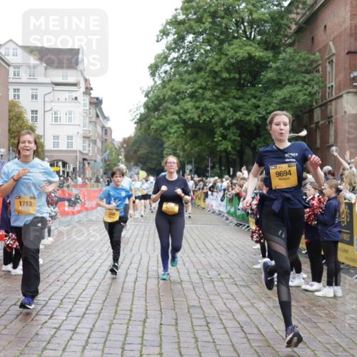 13.09.2026 - Kiel Lauf Yannick Fuchs http://msf.ph/oto/10434375 13.09.2026 09:48:04 Ziel 122, 218, 366, 872, 1227, 1713, 2755, 4288, 4467, 4710, 6242, 6809, 7070, 7258, 8080, 9694, 12393, 390, 466, 591, 1743, 2241, 2755, 3373, 3735, 3812, 4011, 4103, 4225, 4365, 4400, 4460, 4479, 4480, 4952, 5215, 5517, 6072, 6078, 6639, 6696, 6942, 7767, 8096, 8503, 8540, 8777, 8833, 9528, 9697, 9936, 10789, 10823, 11396, 11654, 12007, 12099, 12167, 12393, 1047, 1976, 2656, 2671, 2970, 4219, 4350, 5185, 5518, 5825, 6464, 7247, 7481, 9755, 10200, 5517, 6696, 10789 meine-sportfotos.de