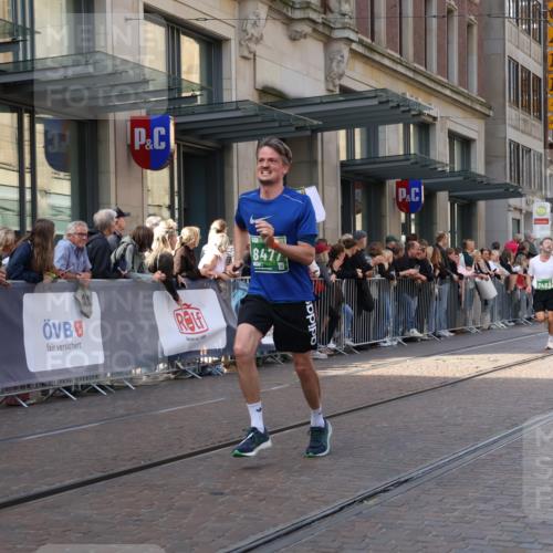 13.09.2026 - 21. swb-Marathon Bremen Strokosch-Dieckow http://msf.ph/oto/10434400 13.09.2026 13:13:15 Ziel 779, 2130, 2360, 2401, 2767, 2882, 3413, 6407, 7493, 7707, 8477, 8568, 8840, 8963, 9442, 13099, 280, 313, 621, 868, 987, 1207, 2498, 2559, 2801, 2858, 2962, 3566, 3625, 4582, 5345, 5379, 5769, 5965, 6038, 6349, 6394, 7874, 8197, 8291, 8419, 8464, 8798, 9092, 9217, 13140 meine-sportfotos.de