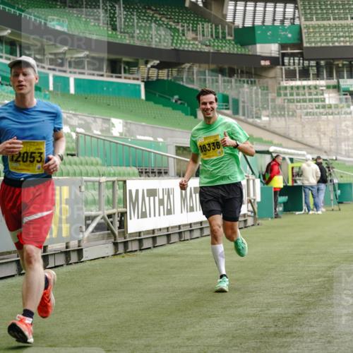13.09.2026 - 21. swb-Marathon Bremen Michael Burmester http://msf.ph/oto/10434457 13.09.2026 10:24:58 Laufen im Stadion 10143, 10235, 10312, 10328, 10336, 10337, 10341, 10346, 10358, 10456, 10520, 10592, 10593, 10618, 10632, 10742, 10775, 10816, 10861, 10972, 10988, 11020, 11042, 11108, 11143, 11201, 11265, 11312, 11373, 11375, 11426, 11442, 11447, 11468, 11527, 11607, 11615, 11628, 11630, 11632, 11704, 11758, 11779, 11826, 11895, 11903, 11948, 12144, 12246, 12281, 12406, 12426, 12442, 12468, 12469, 12477, 12525, 13520, 13566, 13580, 13585, 13586 meine-sportfotos.de