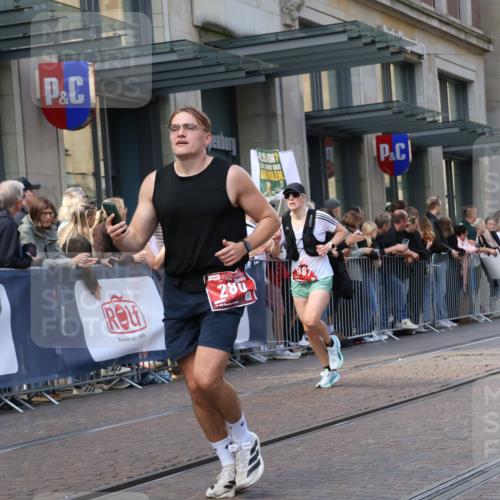 13.09.2026 - 21. swb-Marathon Bremen Strokosch-Dieckow http://msf.ph/oto/10434662 13.09.2026 13:13:25 Ziel 524, 670, 683, 1704, 1707, 1937, 2401, 2422, 2767, 2882, 3236, 3413, 5443, 6451, 7210, 7283, 7493, 7707, 8840, 9442, 9635, 9884, 13099, 280, 313, 621, 779, 987, 1207, 2130, 2360, 2498, 2962, 3566, 3625, 4582, 5345, 5769, 6038, 6394, 6407, 7874, 8197, 8291, 8464, 8477, 8568, 8963, 9092 meine-sportfotos.de