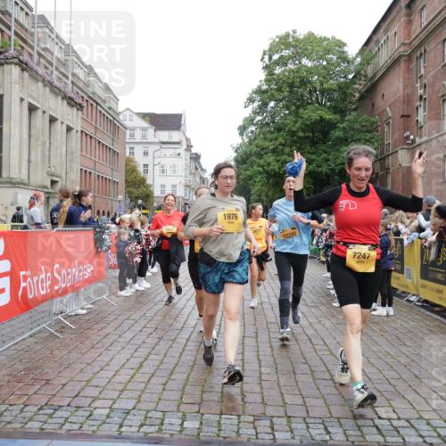 13.09.2026 - Kiel Lauf Yannick Fuchs http://msf.ph/oto/10434703 13.09.2026 09:48:18 Ziel 872, 1047, 1976, 2656, 2671, 2970, 4219, 4350, 5185, 5518, 5825, 6464, 7070, 7247, 7481, 8080, 9755, 10200, 11954, 122, 218, 366, 390, 1227, 1713, 1743, 2241, 2755, 3735, 3812, 4103, 4225, 4288, 4365, 4460, 4467, 4710, 5215, 6078, 6242, 6809, 6942, 7070, 7258, 8080, 8096, 9694, 10823, 11396, 11654, 12007, 12099, 12167, 12393, 467, 1493, 1731, 2676, 2943, 3843, 7432, 8455, 10729, 390, 466, 3373, 4011, 4103, 4400, 4479, 4952, 6078, 7767, 8833, 9528, 9697 meine-sportfotos.de