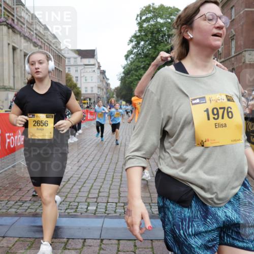 13.09.2026 - Kiel Lauf Yannick Fuchs http://msf.ph/oto/10434738 13.09.2026 09:48:19 Ziel 872, 1047, 1976, 2656, 2671, 2970, 4219, 4350, 5185, 5518, 5825, 6464, 7247, 7481, 9755, 10200, 11954, 122, 218, 366, 390, 872, 1227, 1713, 1743, 2241, 2755, 3735, 3812, 4103, 4225, 4288, 4365, 4460, 4467, 4710, 5215, 6078, 6242, 6809, 6942, 7070, 7258, 8080, 8096, 9694, 10823, 11396, 11654, 12007, 12099, 12167, 12393, 467, 1493, 1731, 2676, 2943, 3843, 7071, 7432, 8455, 10729, 11694, 390, 466, 3735, 4011, 4103, 4400, 4479, 4952, 6078, 8833, 9528, 9697 meine-sportfotos.de