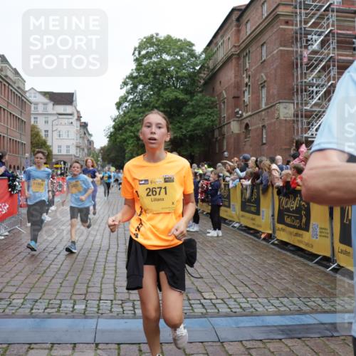 13.09.2026 - Kiel Lauf Yannick Fuchs http://msf.ph/oto/10434755 13.09.2026 09:48:20 Ziel 1047, 1976, 2656, 2671, 2970, 4219, 4350, 5185, 5518, 5825, 6464, 7247, 7481, 9755, 10200, 11954, 122, 218, 366, 390, 872, 1227, 1713, 1743, 2241, 2755, 3735, 3812, 4103, 4225, 4288, 4365, 4460, 4467, 4710, 5215, 6078, 6242, 6809, 6942, 7070, 7258, 7481, 8080, 8096, 9694, 10823, 11396, 11654, 12007, 12099, 12167, 12393, 467, 1493, 1731, 2676, 2943, 3843, 7071, 7432, 8455, 10729, 11694, 390, 3735, 4103, 4365, 4400, 4460, 4479, 4952, 6078, 8096, 9528, 9697 meine-sportfotos.de