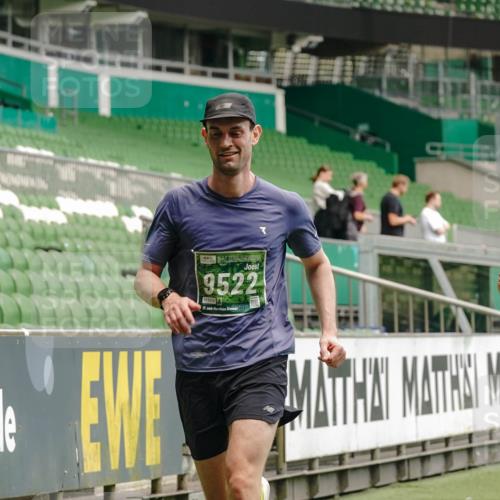 13.09.2026 - 21. swb-Marathon Bremen Michael Burmester http://msf.ph/oto/10434939 13.09.2026 12:37:15 Laufen im Stadion 365, 466, 658, 850, 895, 1090, 1288, 1385, 1485, 1583, 1604, 1754, 1993, 2073, 2585, 2670, 3617, 7244, 7768, 8075, 8081, 8729, 13033, 250, 272, 299, 525, 919, 1089, 1212, 1606, 2072, 5428, 7741 meine-sportfotos.de